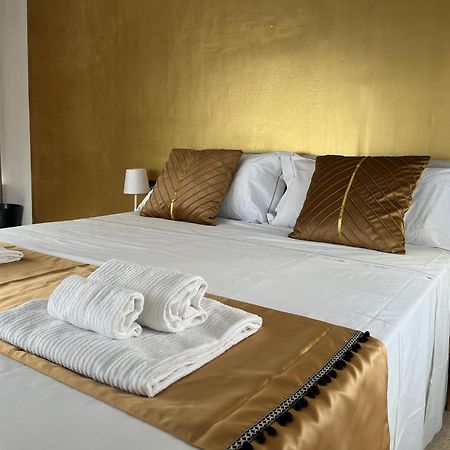 Genova Gold Rooms Luaran gambar