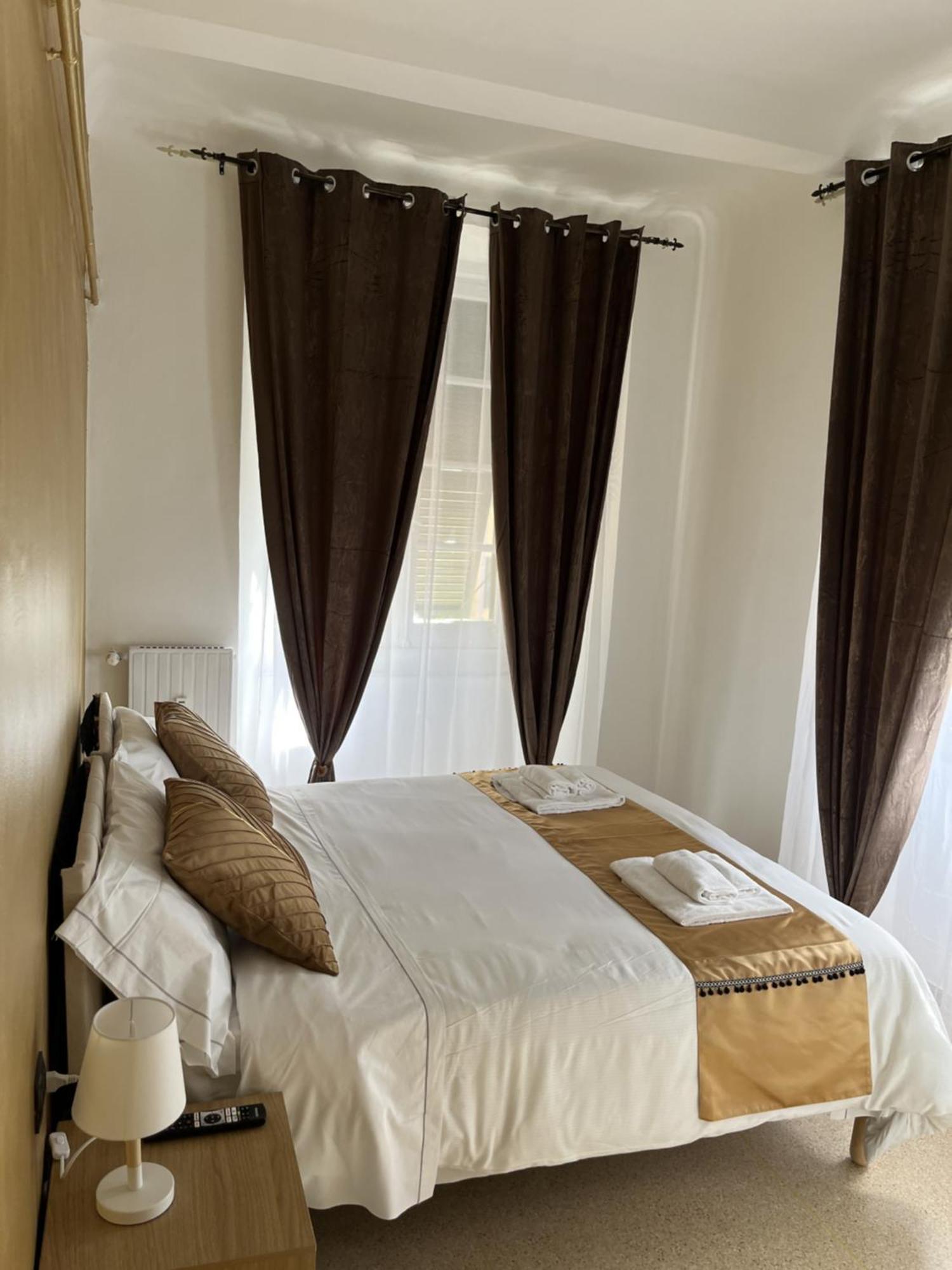 Genova Gold Rooms Luaran gambar