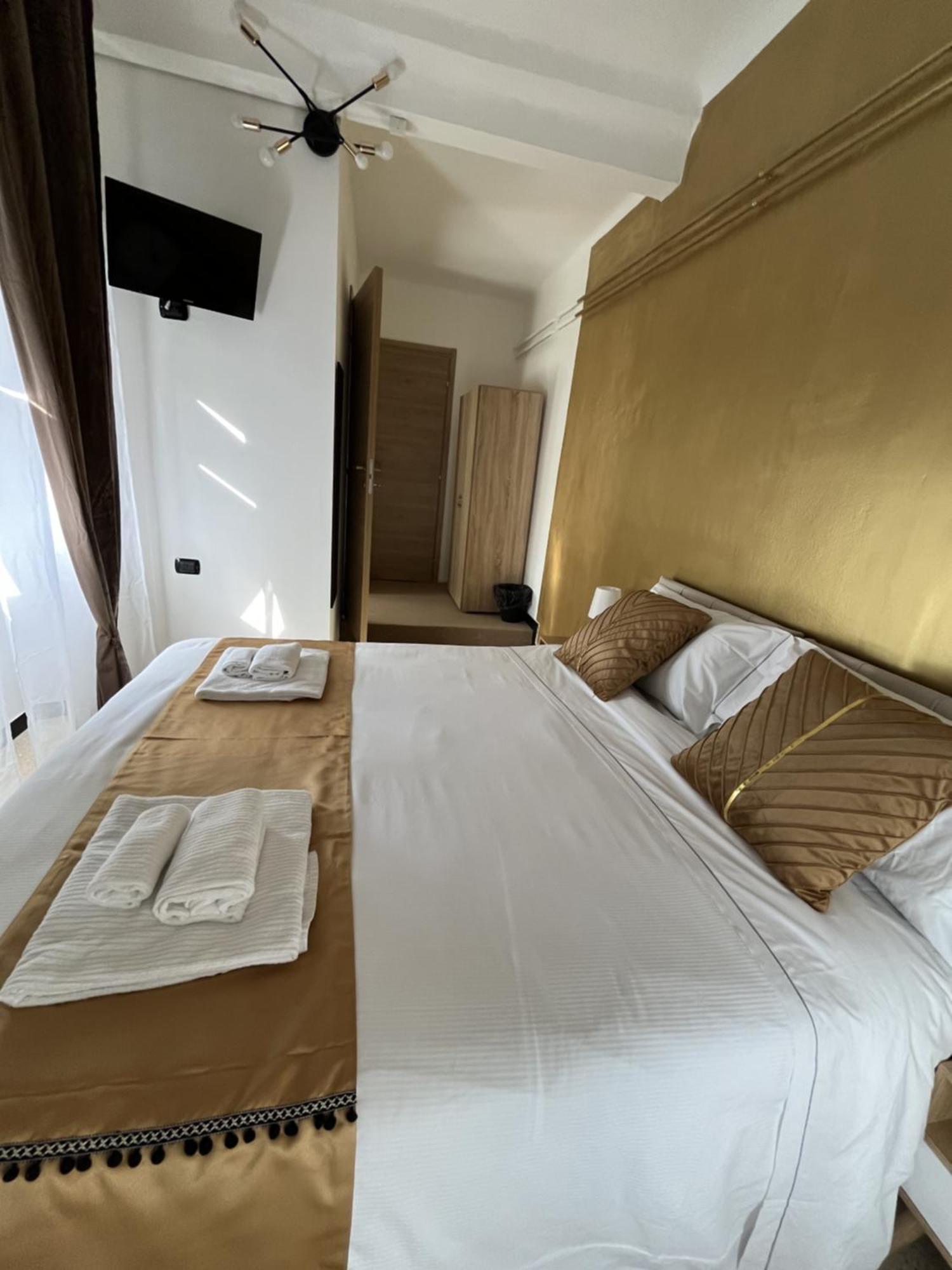 Genova Gold Rooms Bilik gambar